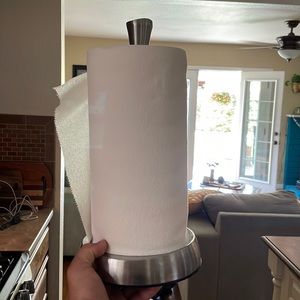 Paper towel holder